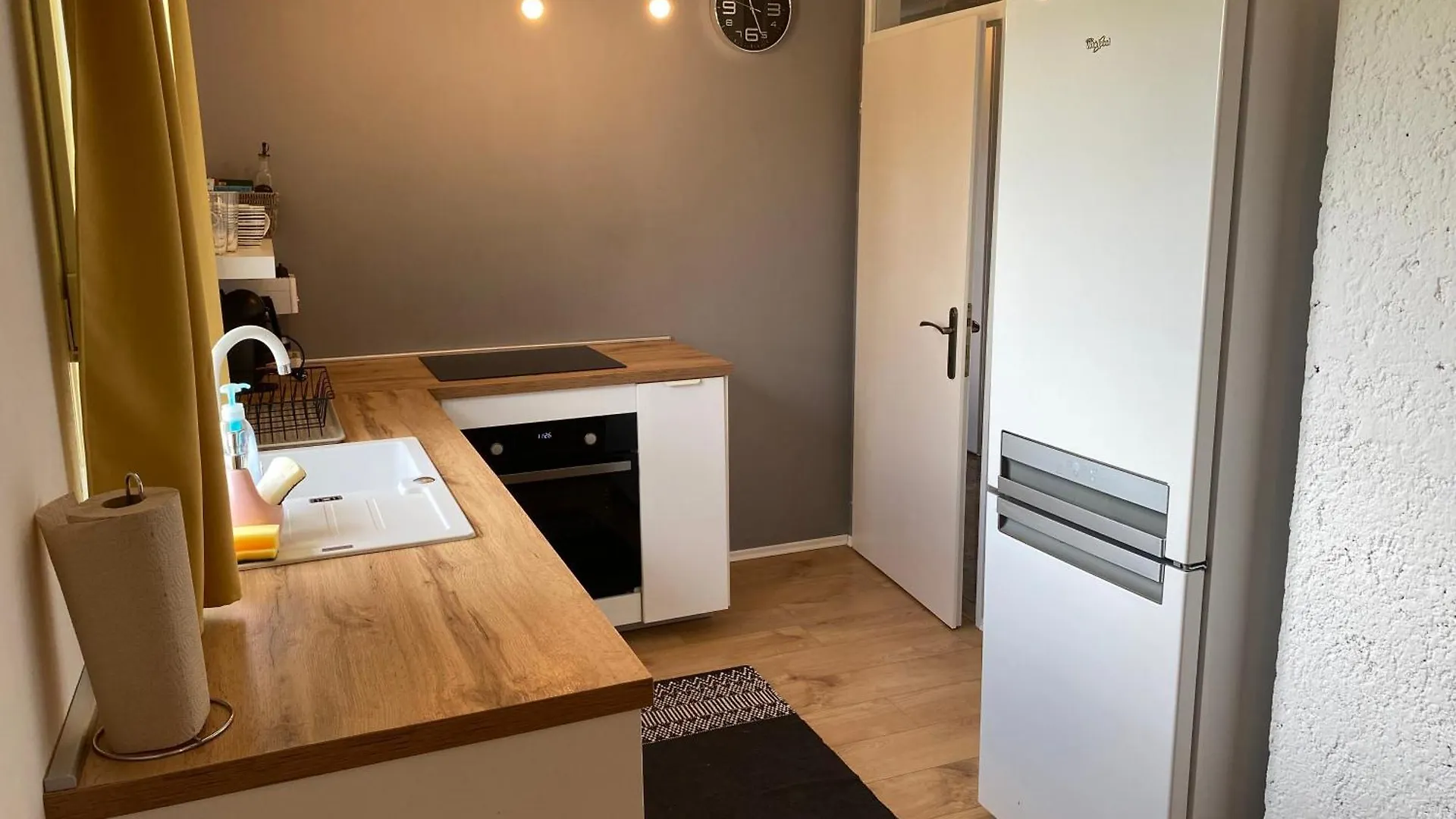 Two-Bedroom Countryside Apartment Marčana Horvátország